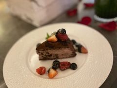 -Hi City·城市之巅