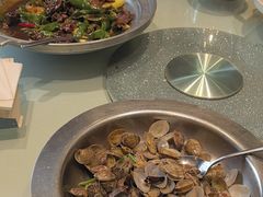 -海派美食·家宴海鲜青岛菜·石锅鲽鱼头(东方城店)