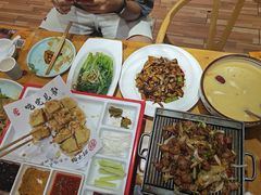 -肘子酥·天津菜·特色捞面(德云社店)