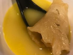 -鲜入围煮花胶鸡海鲜火锅