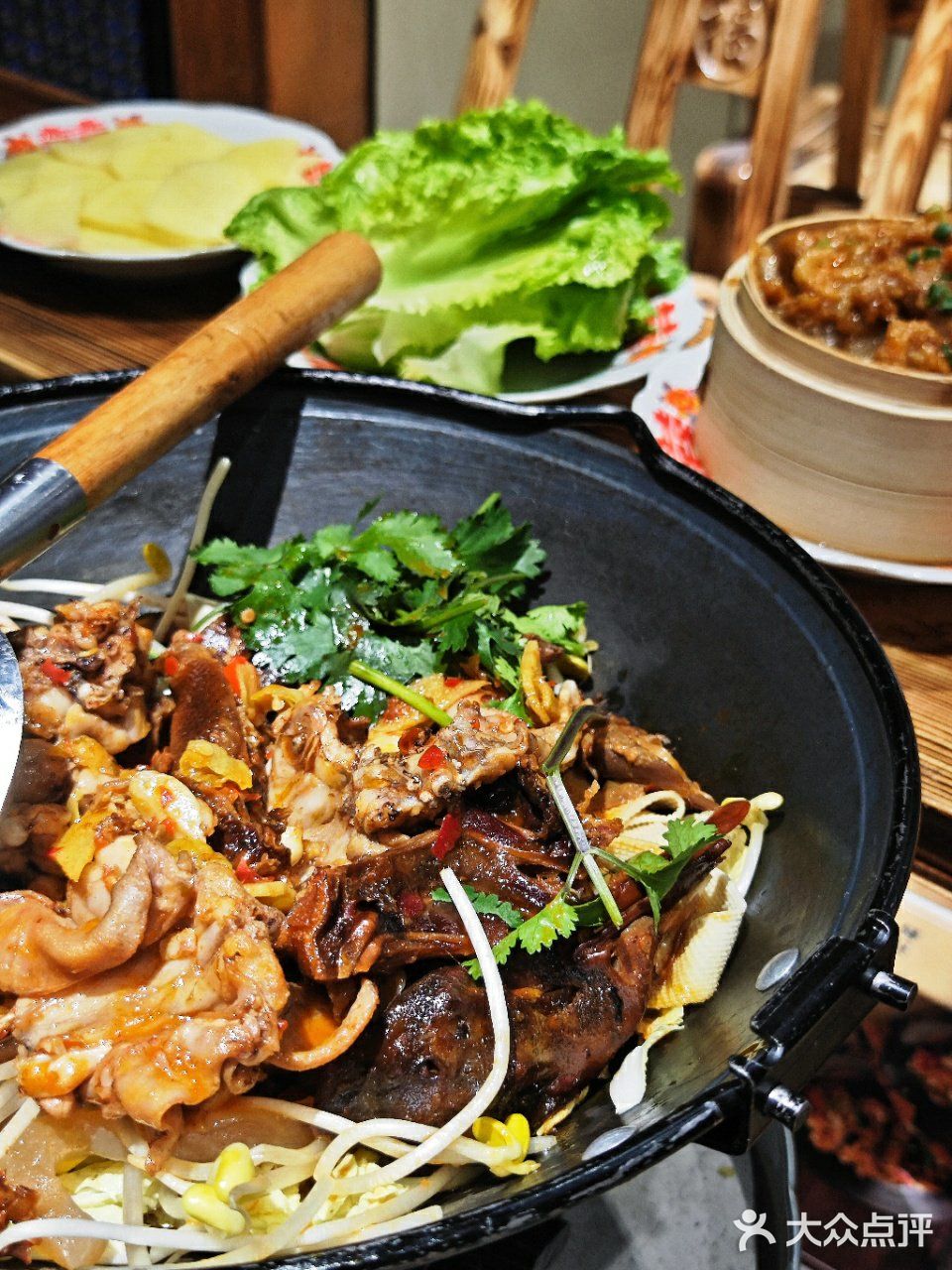 一口湘菜😲我直接小脑萎缩