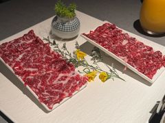 -左庭右院鲜牛肉火锅黑金店(陆家嘴中心店)