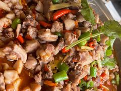 -兔行天下-鸿鹤鲜锅兔(中海国际店)