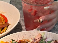 -芭莉与彩虹西餐厅(成都合生汇店)