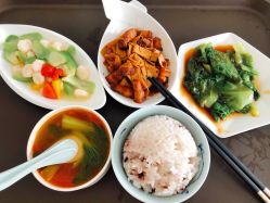 -玥奢国际母婴护理中心(滨江宝龙店)