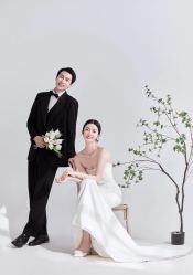 -喜爱高定婚纱摄影