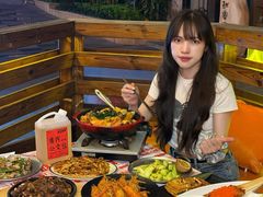 -威记烧嘢·南宁烧烤·超级生牛(绿地店)