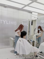 -PE SALON