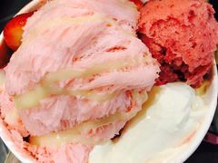 新鲜草莓绵花甜-Ice Monster冰馆·CNN评选全球十大甜品(国贸商城店)