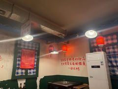 -渝井巷重庆老火锅(沈阳吉祥店)