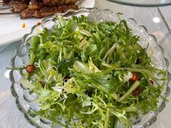 -三江源美食城