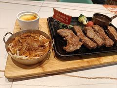 -豪享来牛排(人民店)