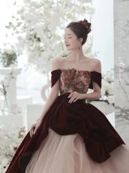 -不晚国际婚纱礼服