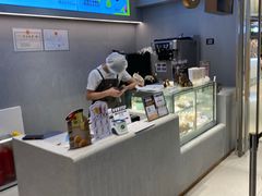 -喜茶(北京华贸购物中心店)