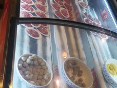-牛满溢·自助潮汕鲜牛肉火锅(龙汇路店)