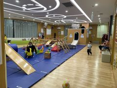 -澳洲袋鼠早教(金辉环球广场店)