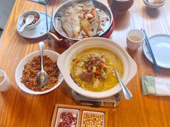 -鱼湘汇·湖南土菜·十五周年(龙汇路店)