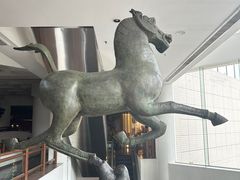 -亮马河饭店翠雅咖啡厅