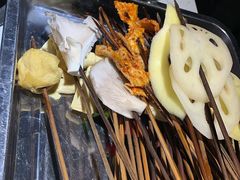 -钢管厂五区小郡肝串串香(奥克斯广场锦城万达店)