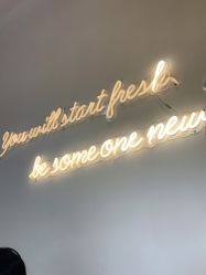 -M Nails & Beauty美甲美睫美体