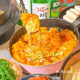 店里全是欧巴欧尼⁉️我好想天天来吃这家