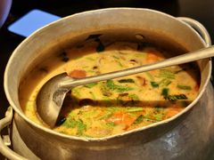 泰式冬阴功虾汤-大头虾越式风味餐厅(光明广场店)