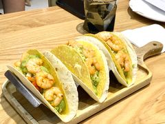 墨西哥鲜虾TACO-魏客咖啡(中铁中心店)