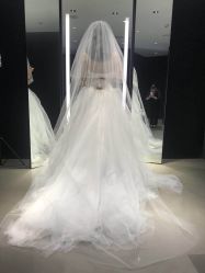 -Vera Wang婚纱礼服旗舰店