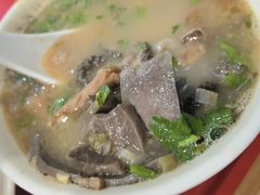 -西部马华清真兰州牛肉面·烧烤夜市(三里河店)