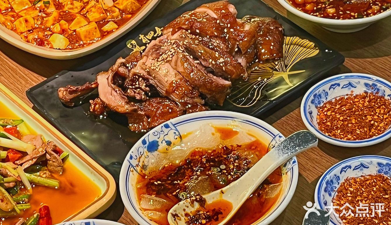西安这碗油泼辣子冰粉，我先干为敬了！ 