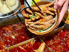 -周小明火锅(黑金冠社区店)