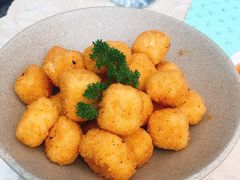 -大树餐厅(红旗街万达店)