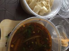 -秦云老太婆摊摊面(蓝光锦绣店)