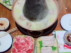 -那家老火锅老北京铜锅涮肉(长白南路店)