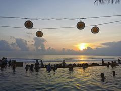 -FINNS Beach Club