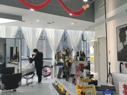 -U·NI SALON 造型