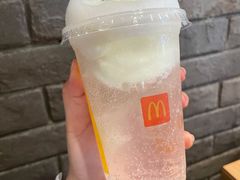 雪碧麦旋酷-麦当劳(时间广场店)