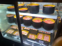 -雍容荟帝王蟹活龙虾展台自助(IFS黑金店)