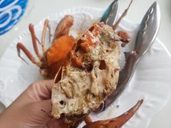 -鑫悦楼煎蟹·16年海鲜大排档