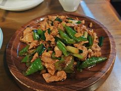 -隔壁老王·家常云南菜(花巷店)