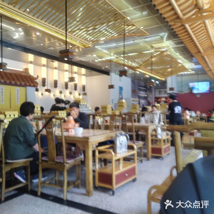 聚宝源铜锅涮肉怎么吃都不腻