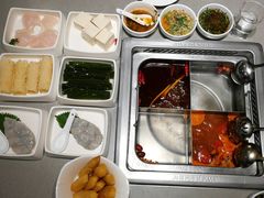 -海底捞火锅(天一广场亚细亚店)