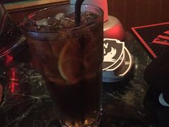 -Hooley's活利仕西餐厅(珠江新城店)