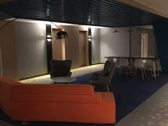 -艾豪森酒店(西安大雁塔大唐不夜城店)