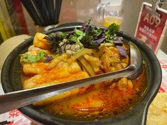 -老表记广西宵夜螺蛳鸭脚煲(东盟店)