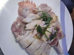 吃稻谷文昌鸡-千岛蚝高压锅生蚝·人参火锅(白云万达店)