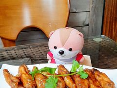 蒜香雞翼-layback cafe & bar