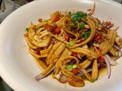 干锅孜然鱿鱼-俏九州·小炒黄牛肉(华润万象汇店)