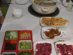 -清真·马坡烧烤涮牛肚·酸浆火锅(新区总店)