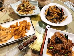 两吃里脊-梅飞酒家(桑园路店)